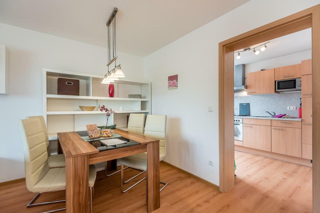 Apartmenthaus Am Erlbach Buch am Erlbach Exterior foto