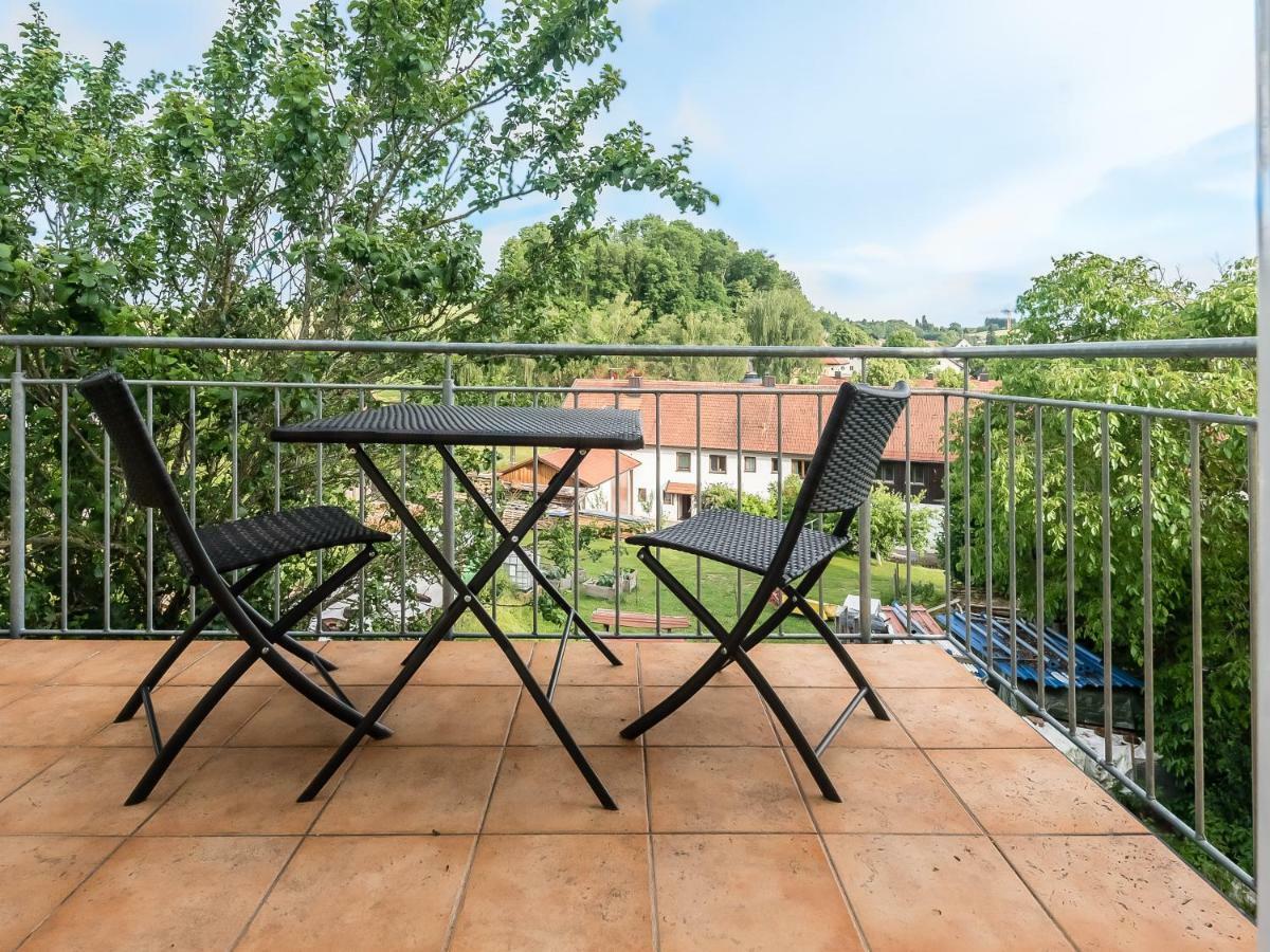 Apartmenthaus Am Erlbach Buch am Erlbach Exterior foto